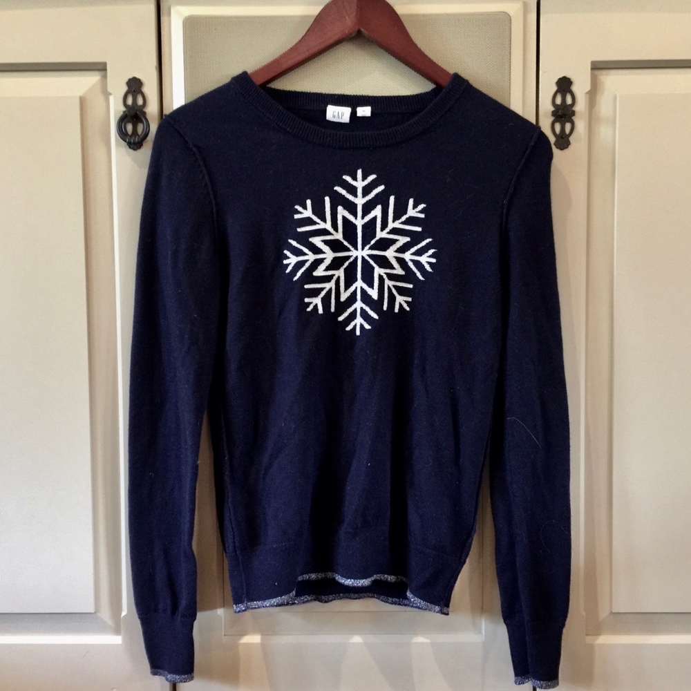 Gap snowflake sweater