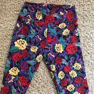 Lularoe one size leggings