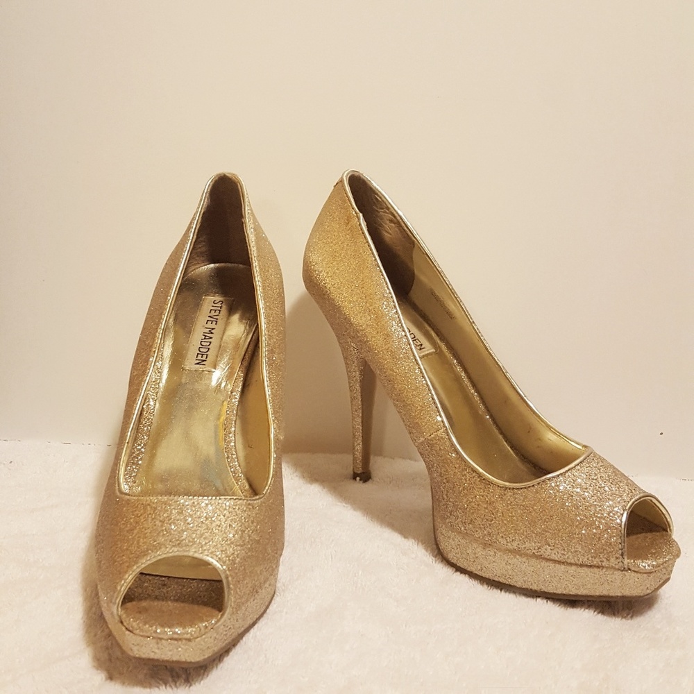 STEVE MADDEN GLITTER  PUMPS