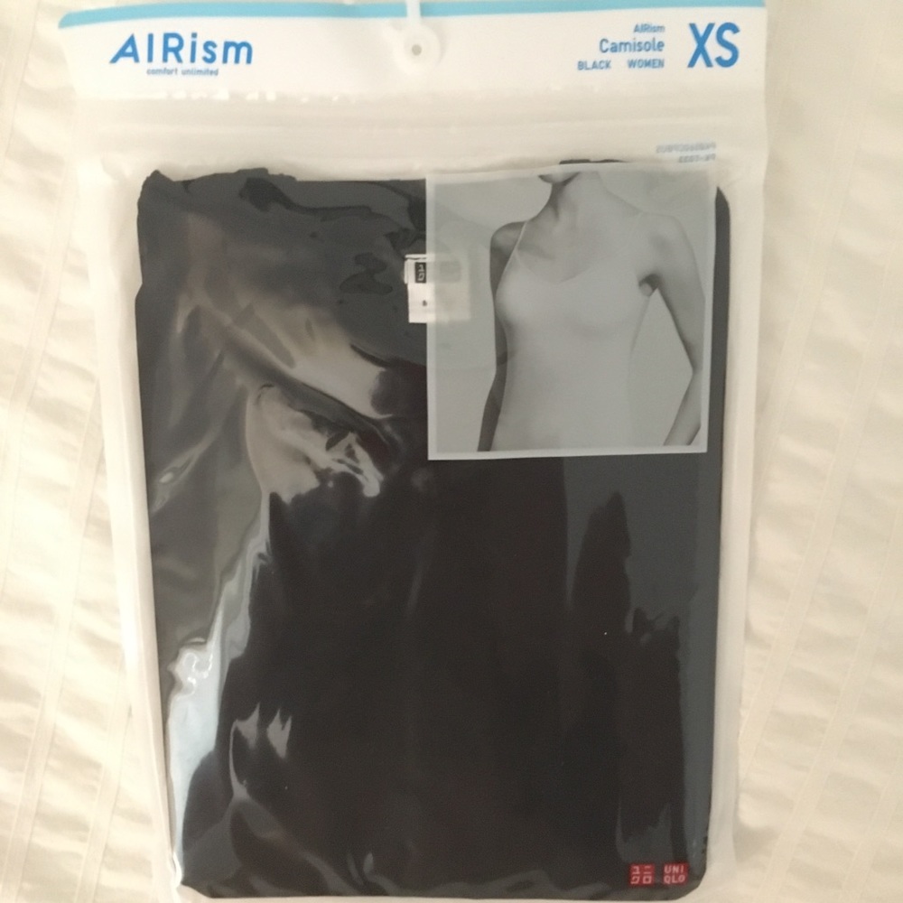 Uniqlo xs black camisole nwt