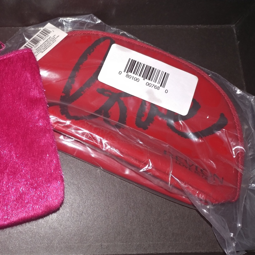 SOLD Avon Eyeliner + Revlon Mascara + Bag