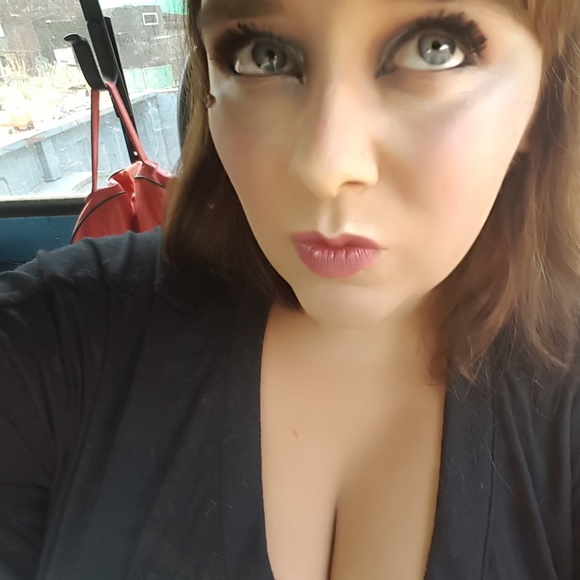 Meet your Posher, Ronda - Picture 7 of 7