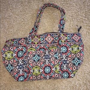 Vera Bradley large tote