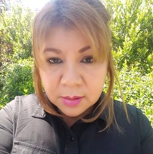 Meet your Posher, Chary