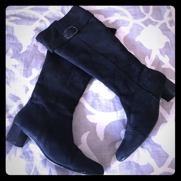 Shoes - *$5 Bundle!*  Pesaro Black Boots 9