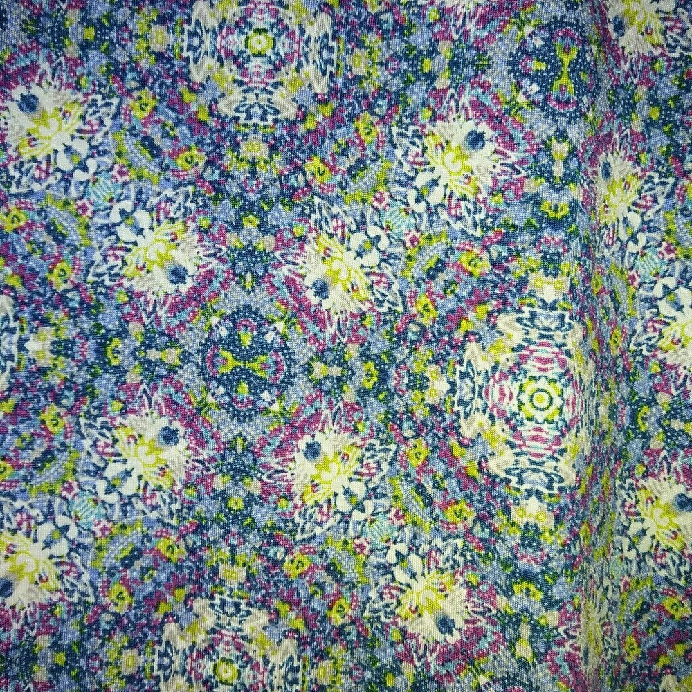 Beautiful patterned Lularoe Irma