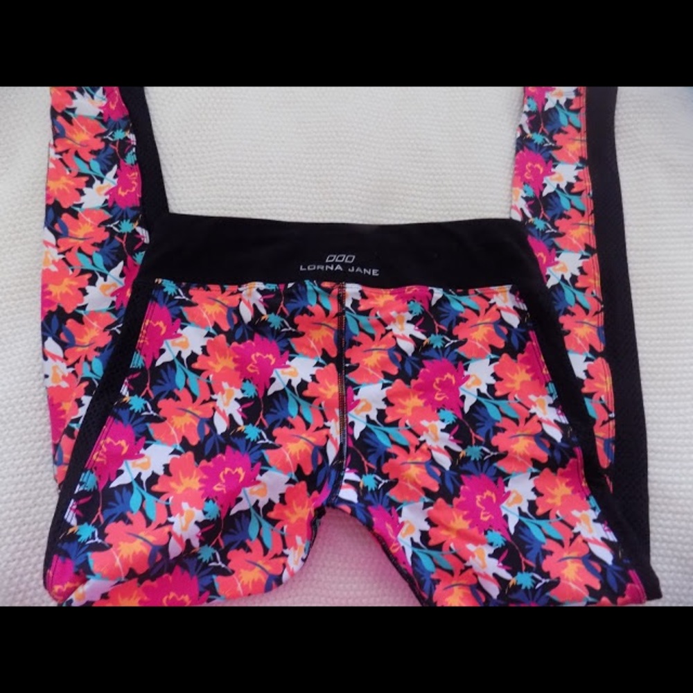 Lorna Jane workout tights