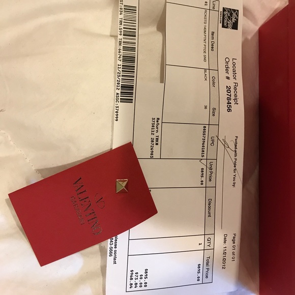 SOLD!!!!! Valentino Heels - Picture 4 of 8