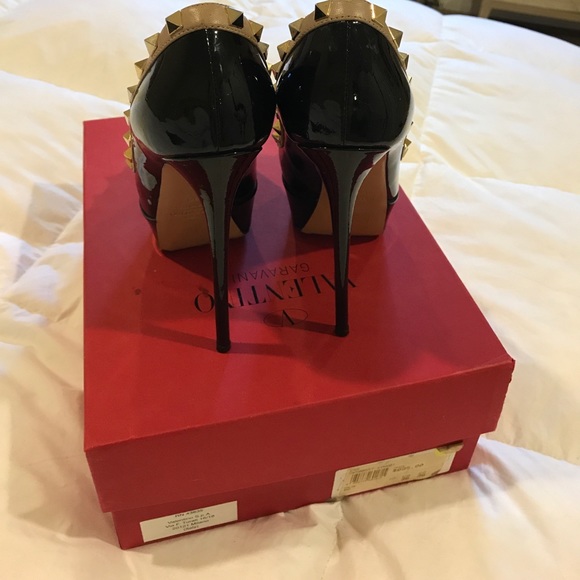 SOLD!!!!! Valentino Heels - Picture 3 of 8