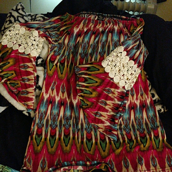 Comfortable or Dress em up Tunics - Picture 2 of 6