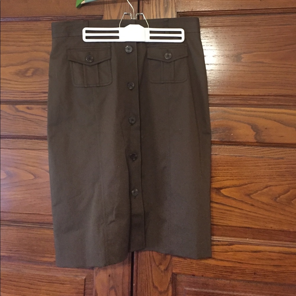 Button front skirt NWOT