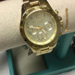 Yellow Gold Michael Kors Watch 🌟