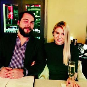 Meet your Posher, Whitney