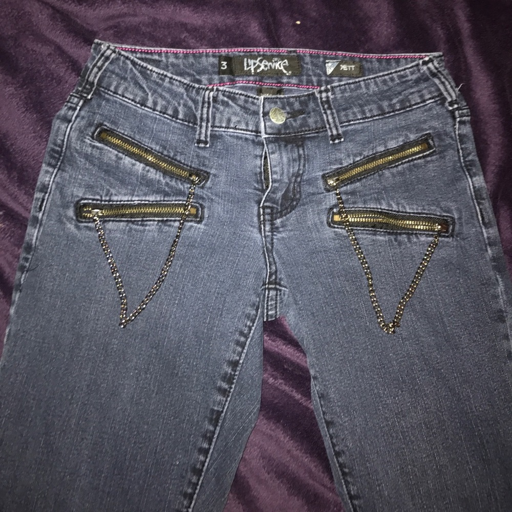 ☠️Skull and Crossbones Skinny Jeans☠️