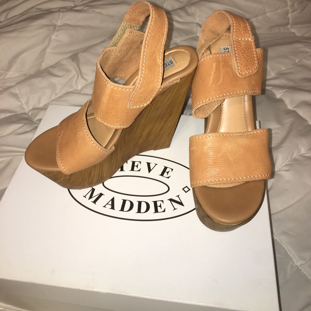 Steve Madden Wedges