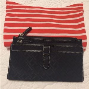 🌻🌻Talbots signature wallet, leather