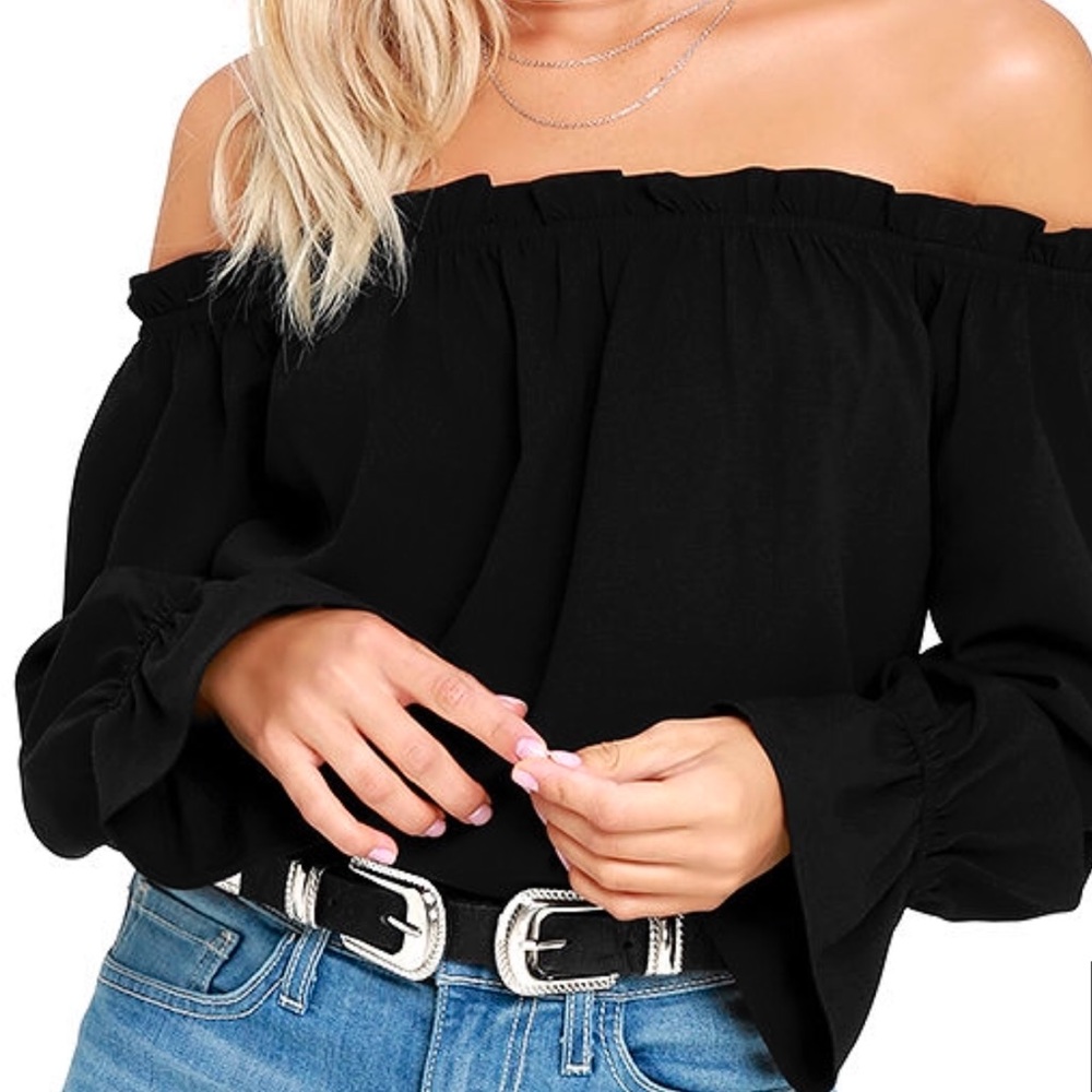 BLACK OFF-THE-SHOULDER TOP