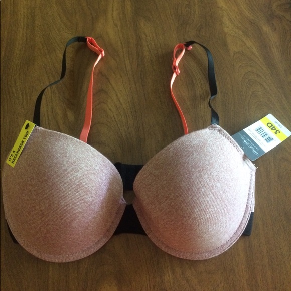 Marilyn Monroe Other - New Marilyn Monroe Underwire Bra.34D