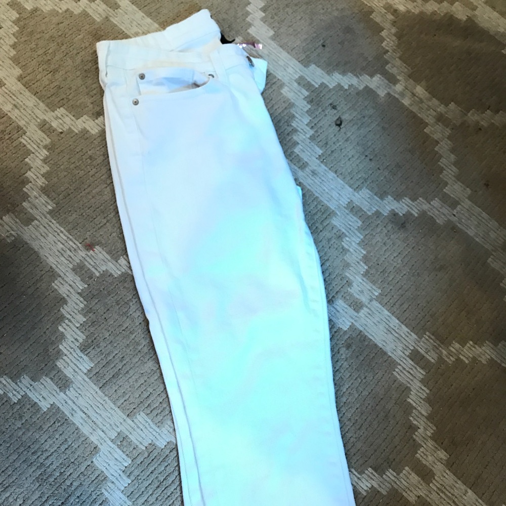 Gap white skinny jeans