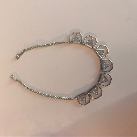 Beautiful Sparkling Necklace - Picture 1 of 1