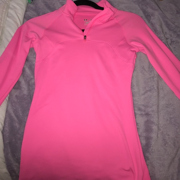 Pink workout pullover - Picture 1 of 3