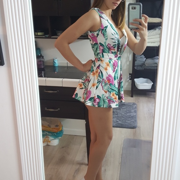 Plunging Tropical Romper - Picture 4 of 6