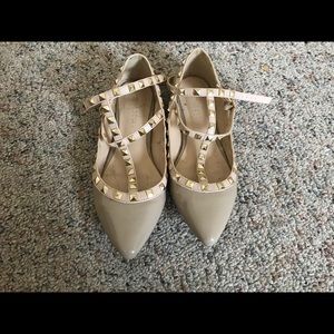 Studded nude flats