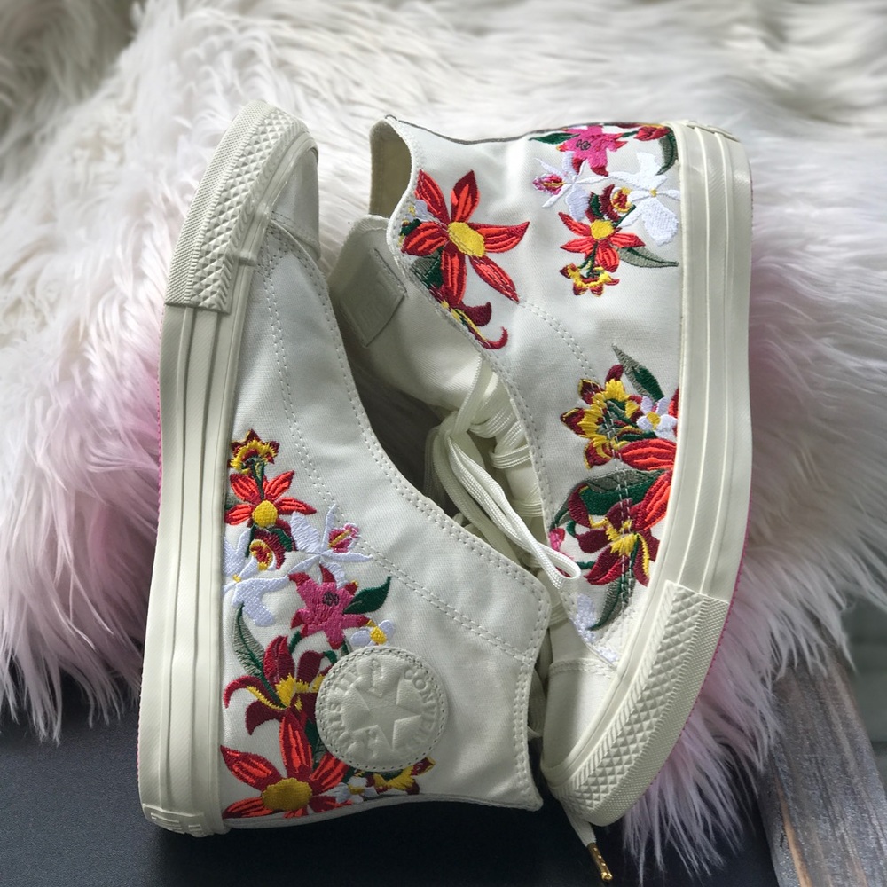 NWT Converse Ctas HI White/ Egret WMNS. AUTHENTIC - Picture 5 of 7