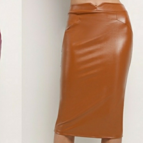 (1) XL LEFT🔥Vegan Leather Skirt (coffee)🔥 - Picture 4 of 7