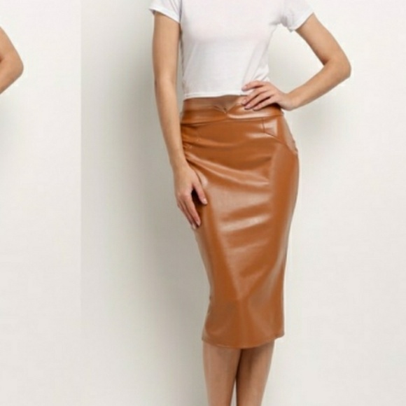 (1) XL LEFT🔥Vegan Leather Skirt (coffee)🔥 - Picture 6 of 7