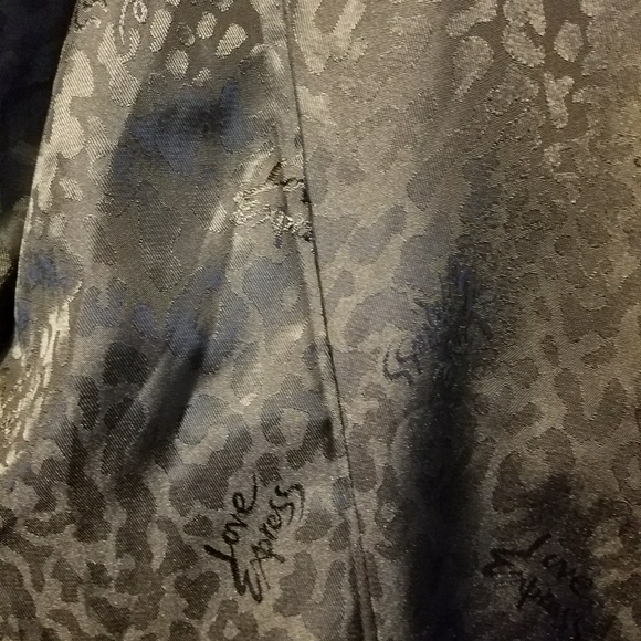 Love Express coat. - Picture 6 of 8