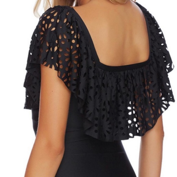 Crochet open shoulder swimming suite  SW255 - Picture 2 of 3