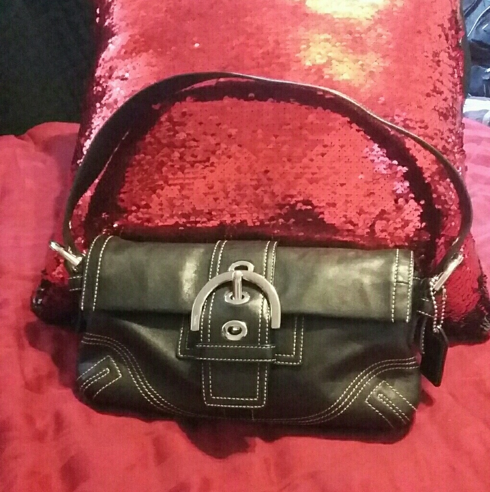 💋 COACH PURSE