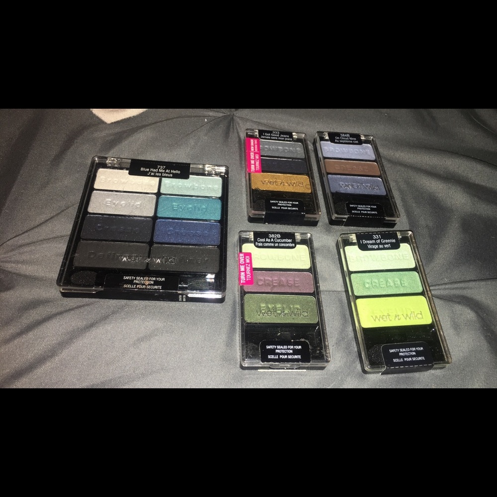 Brand new makeup pallets