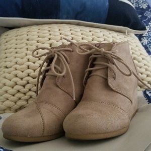 Tillys Booties