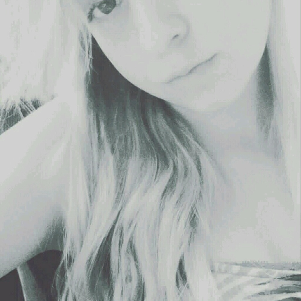 Meet your Posher, Tabitha