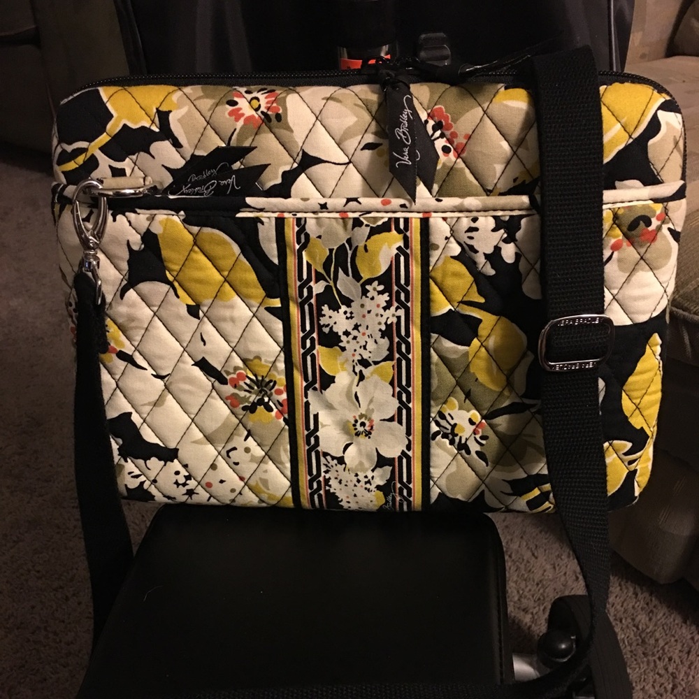 Authentic Vera Bradley Laptop / Tablet Bag