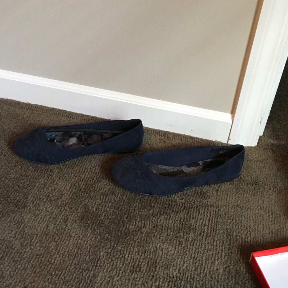 Navy flats