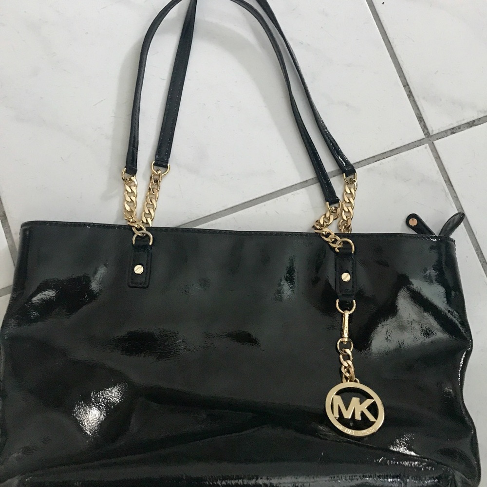 MICHAEL KORS PATENT LEATHER TOTE SHOULDER BAG/LOGO