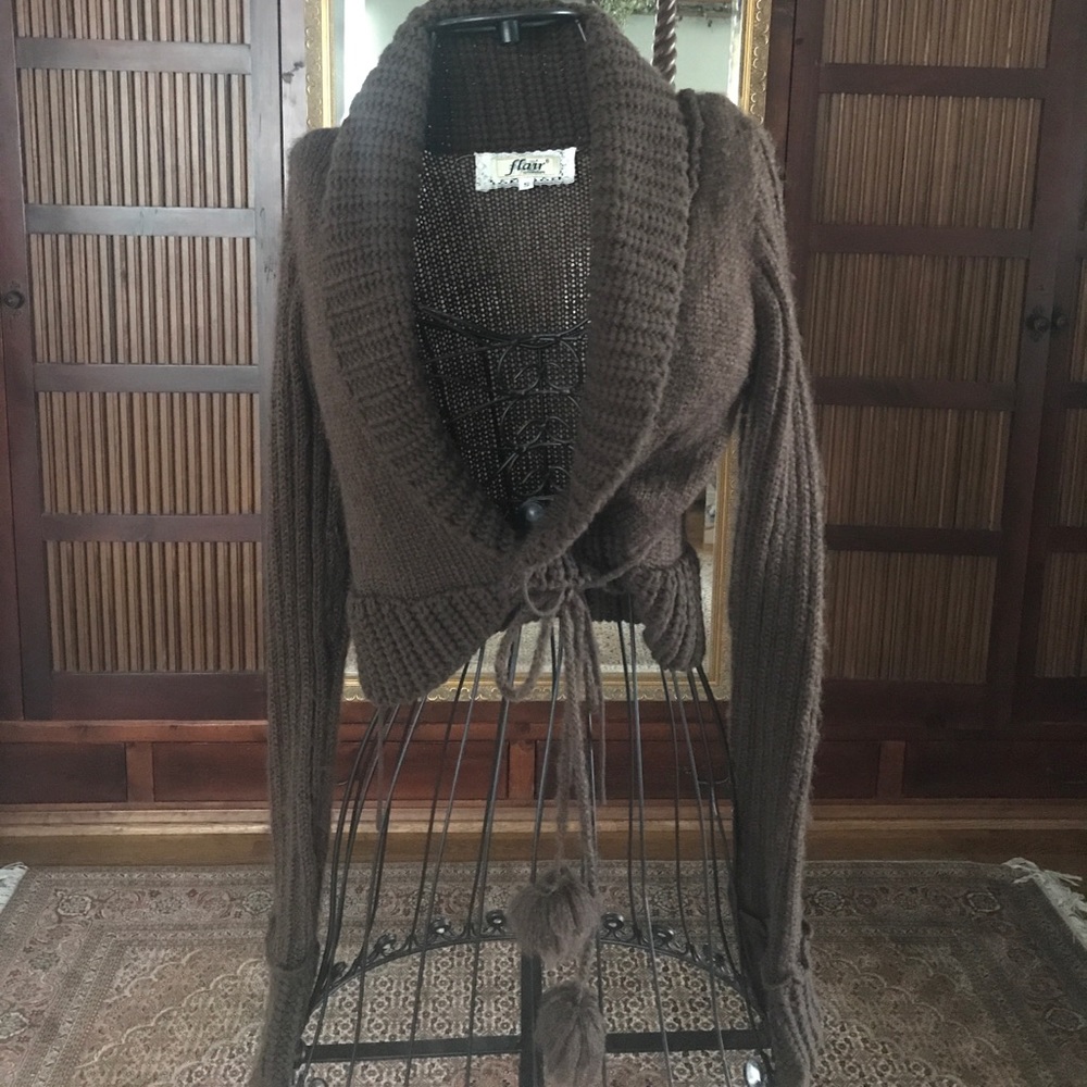 Brown sweater