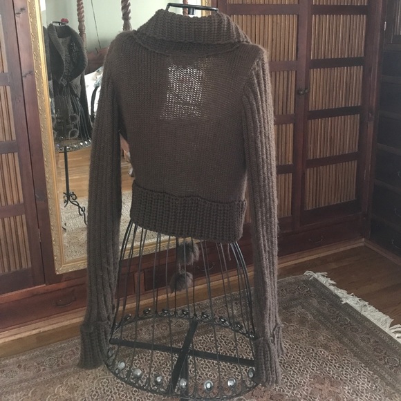 Brown sweater - Picture 4 of 5