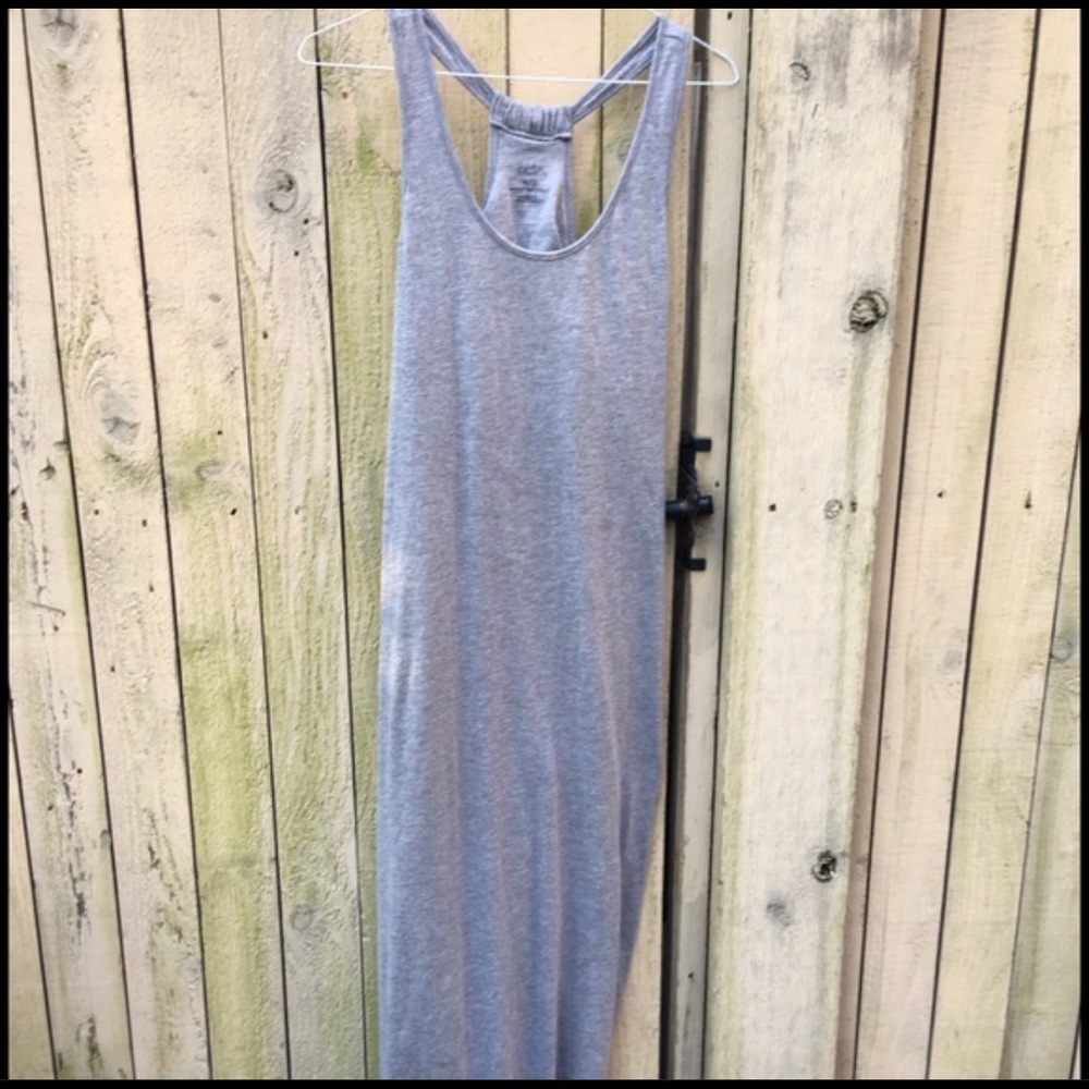Gillian & O'Malley grey maxi dress