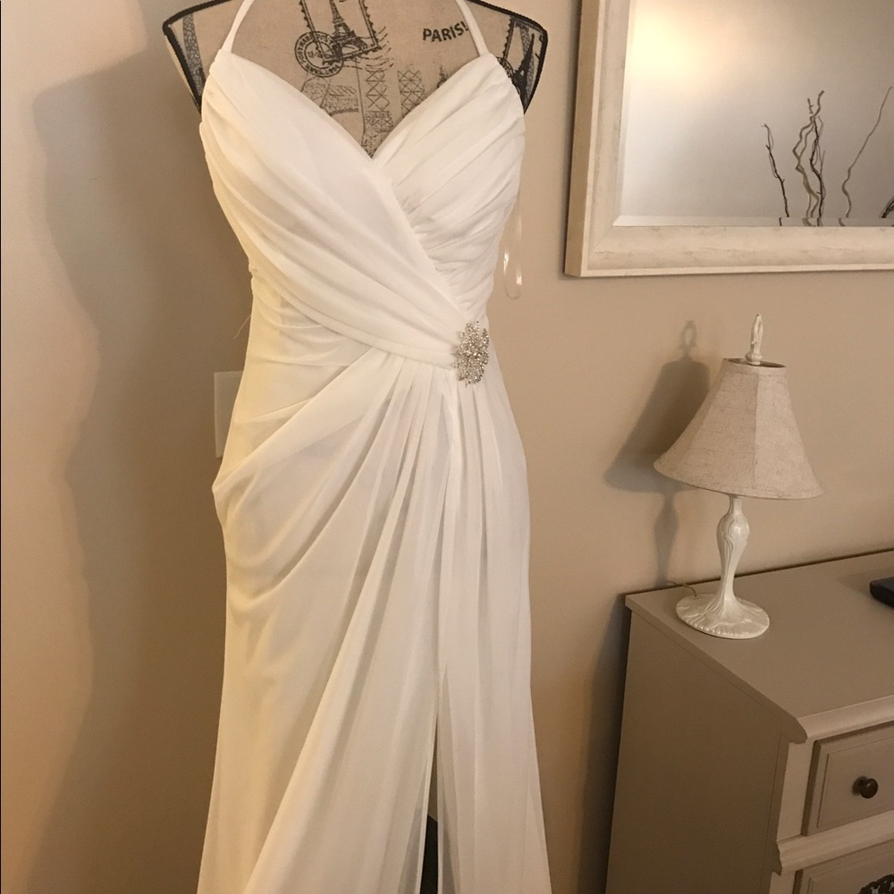 Gorgeous White Formal Gown!