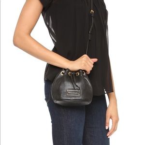 Marc Jacobs Crossbody "too hot to handle" mini.