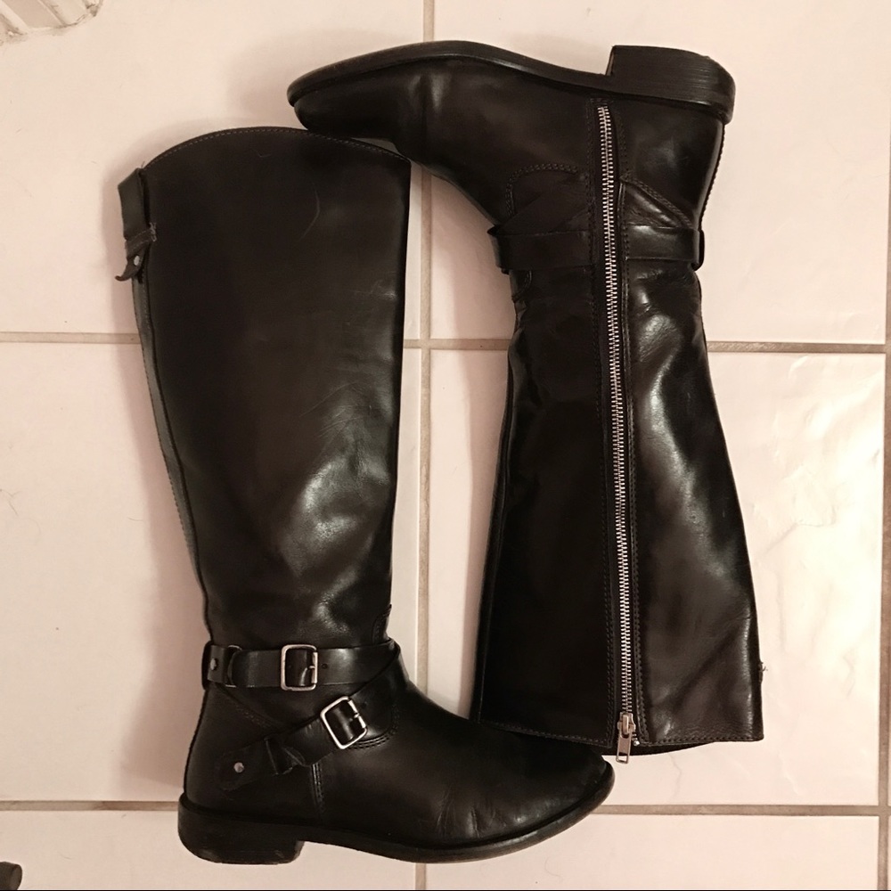 Tall Black Leather Riding Boots With Buckles