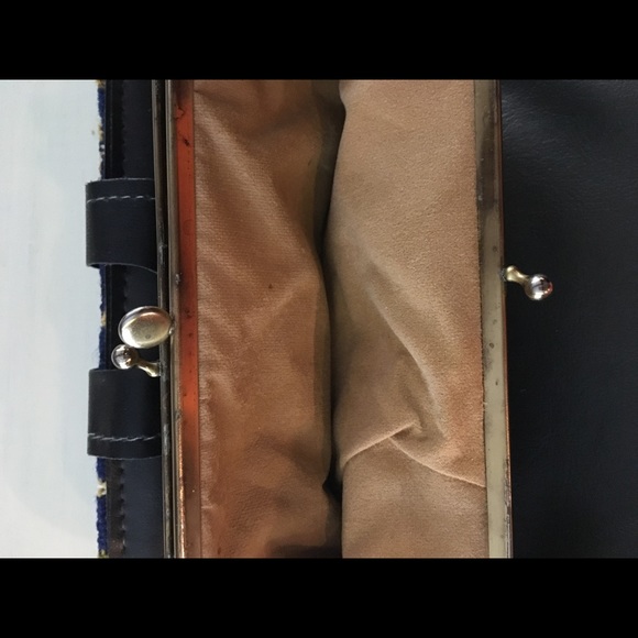 Vintage Wallet - Picture 3 of 8