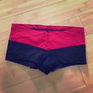 Elisabetta Rogiani mini shorts