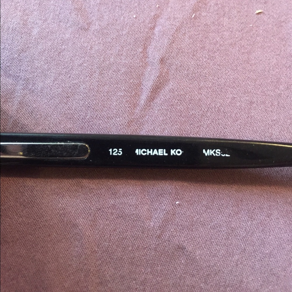 Michael Kors Mks523 Black & Silver - Picture 5 of 6