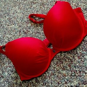 BEST OFFER! Victoria Secret bra