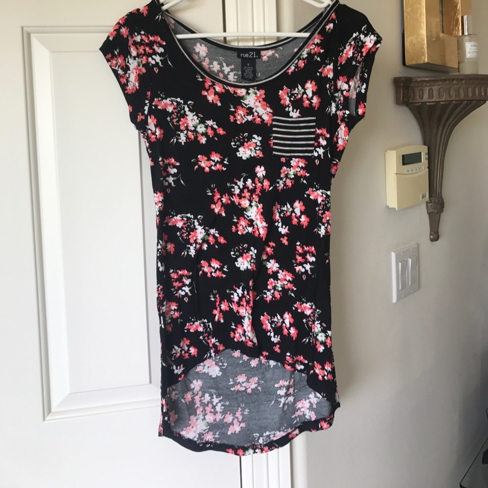 Black and red floral long t-shirt
